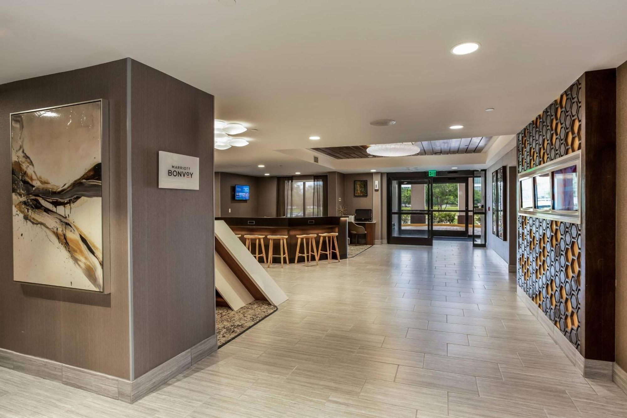 Springhill Suites By Marriott Austin The Domain Area Exterior photo