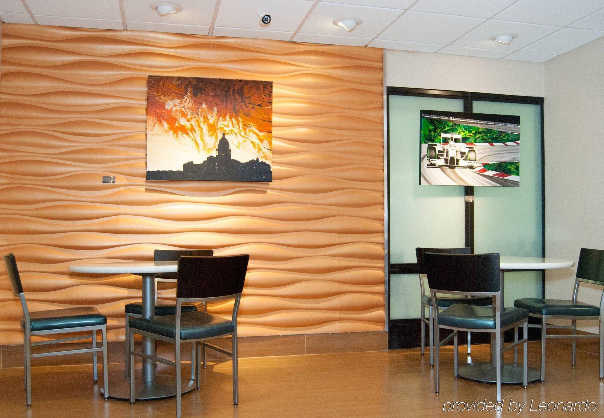 Springhill Suites By Marriott Austin The Domain Area Exterior photo